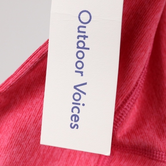 Outdoor Voices 3/4 Warmup Leggings - Picture 8 of 9